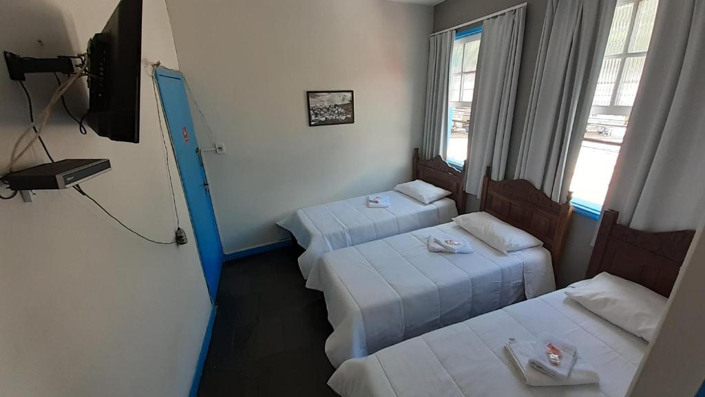 Hotel Nossa Senhora Aparecida room 6